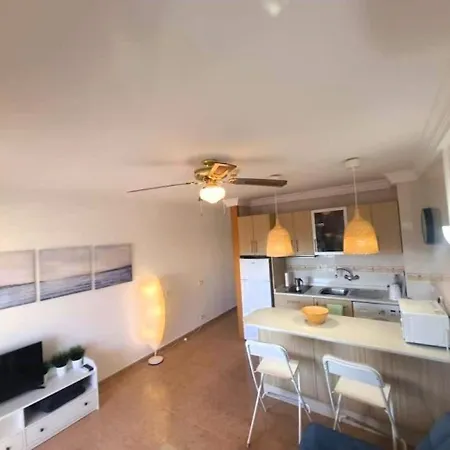 Apartment Lovely Close To The